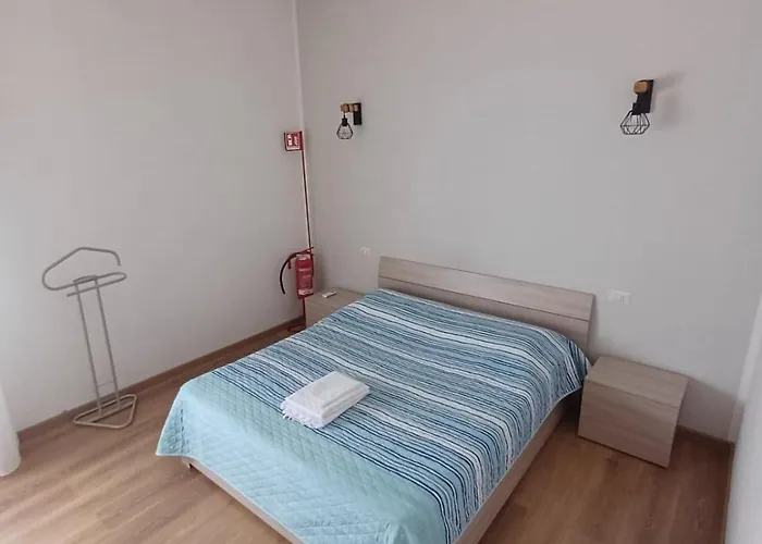 Vakantiehuis 4 Passi Dal Centro Brescia
